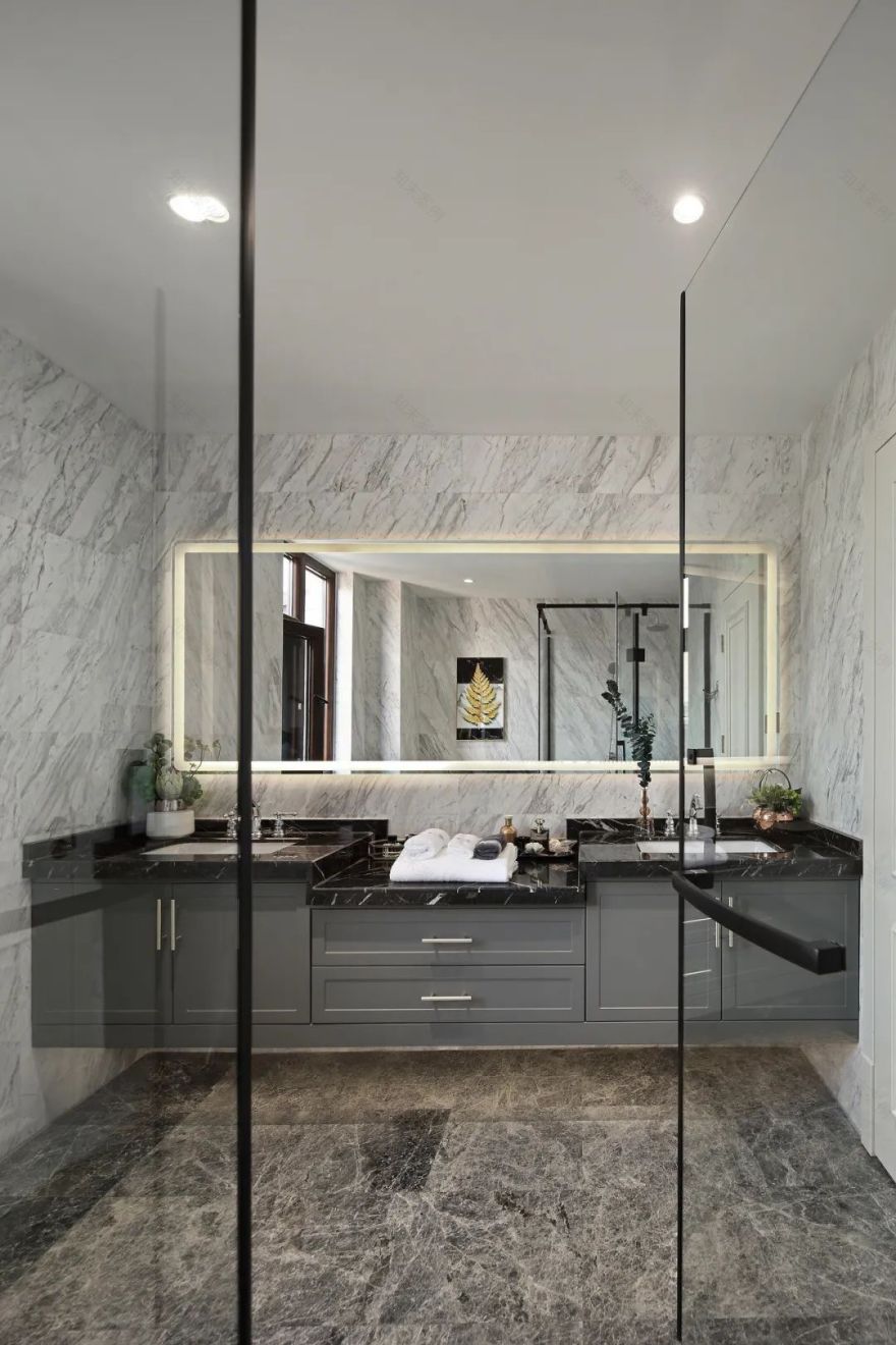 鑫界帝王国际样板间 | 现代轻奢风格下的古典艺术对话-45