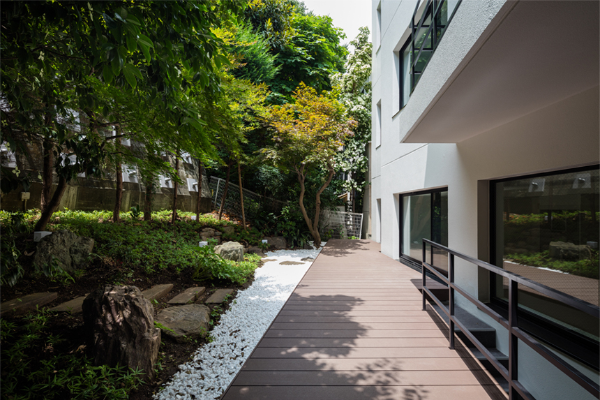 Garden Block Minamiaoyama  坂仓建筑研究所丨日本东京-10