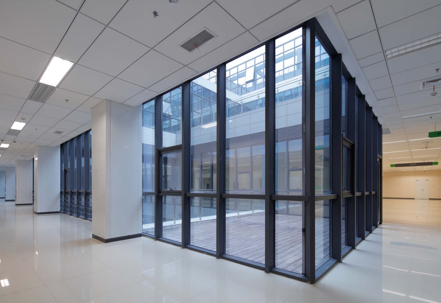 南京公共医疗中心-12