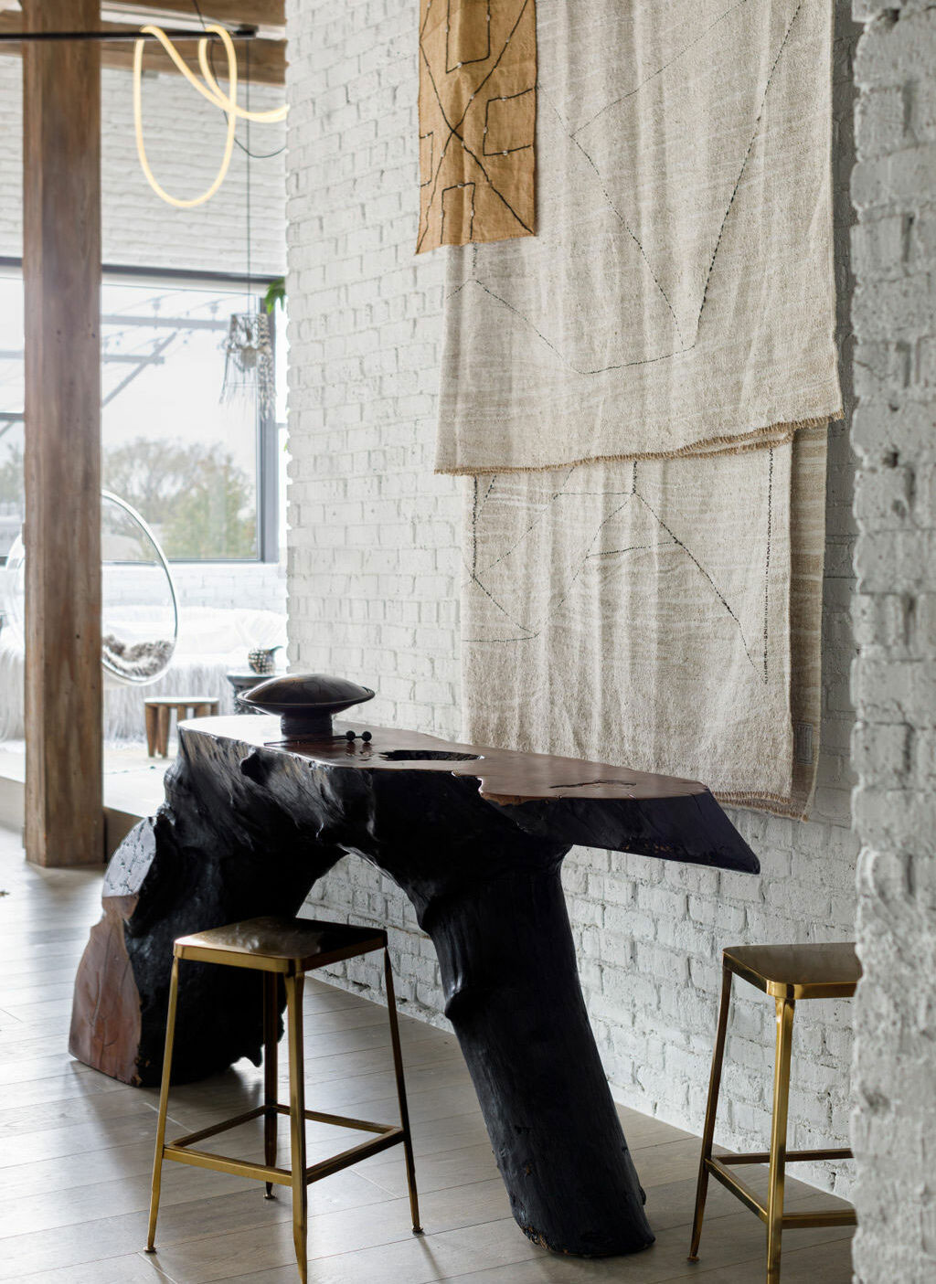 芝加哥设计师 Aimee Wertepny 的波西米亚风格阁楼设计-9