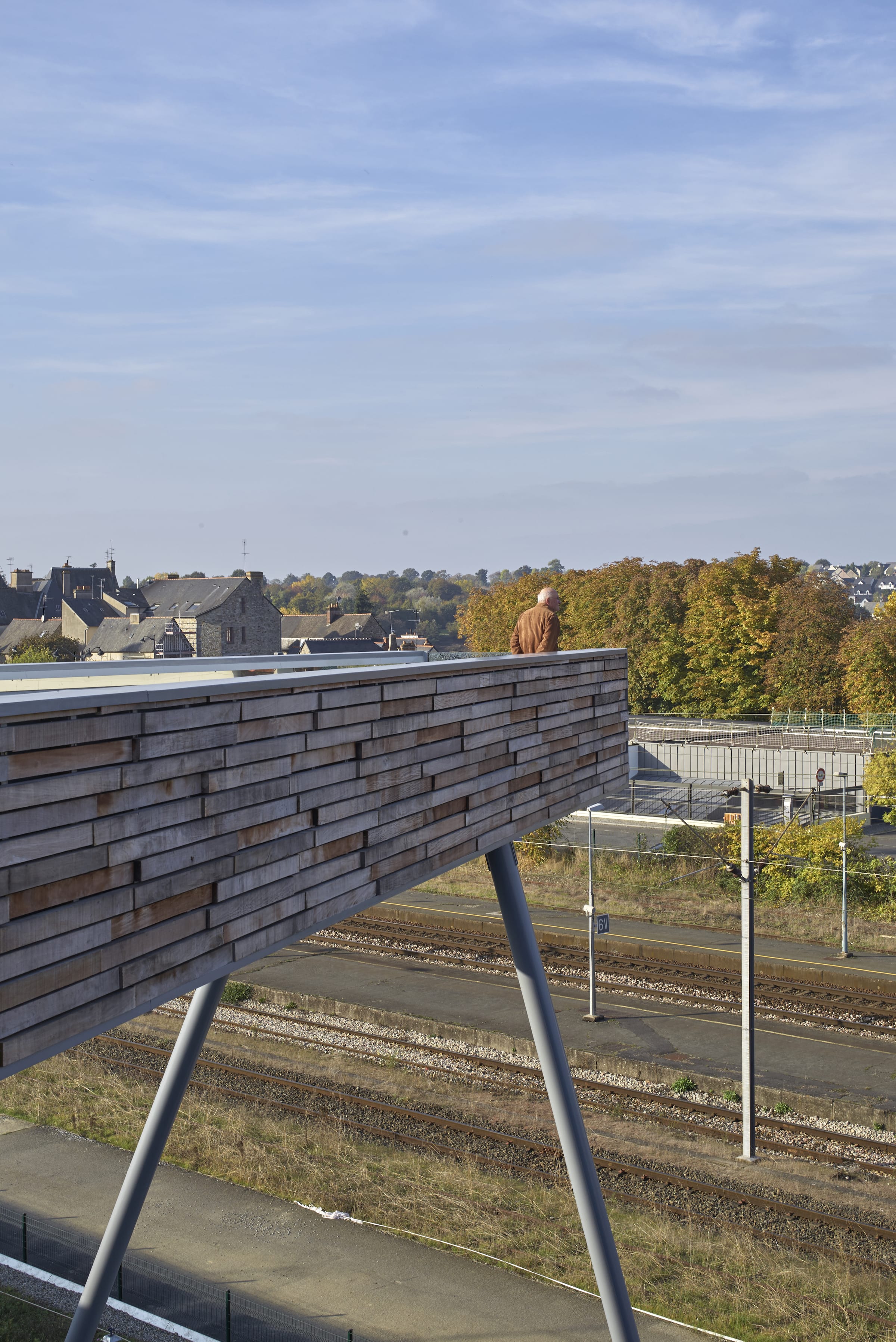 法国维特尔市多功能联运立交桥设计丨TETRARC Architects-6