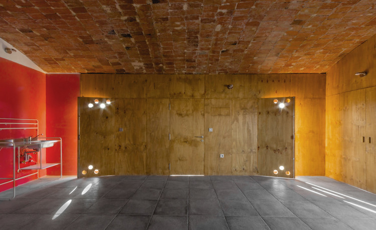 House Rehabilitation in Villanueva de Duero Arias Garrido Arquitectos-11