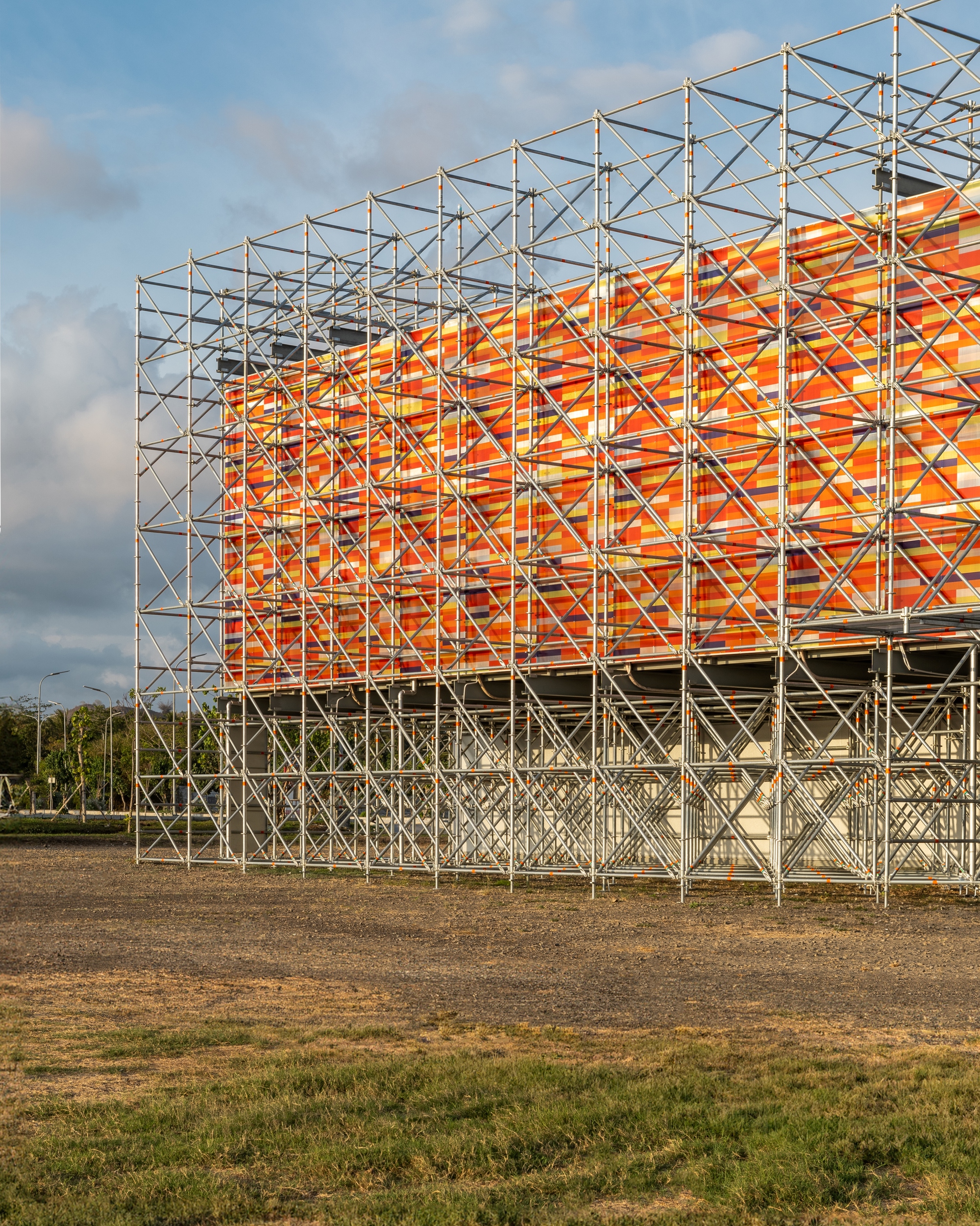 佩特敏纳摩托大奖赛电动体验画廊丨印度丨AT LARS-19