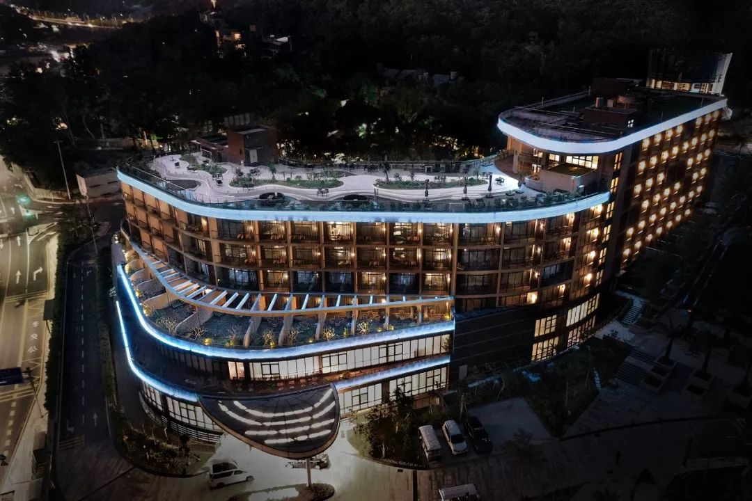 CZD HOTEL | 拥抱大海的现代度假空间-60