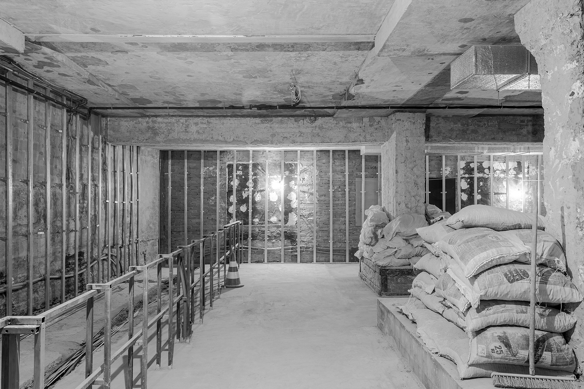 PYVBAR PECHERSK 餐厅设计丨乌克兰基辅丨balbek bureau-28