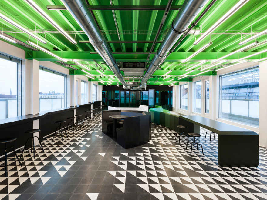 柏林魅力创意组合 | 冈萨雷斯·哈斯精选项目-88