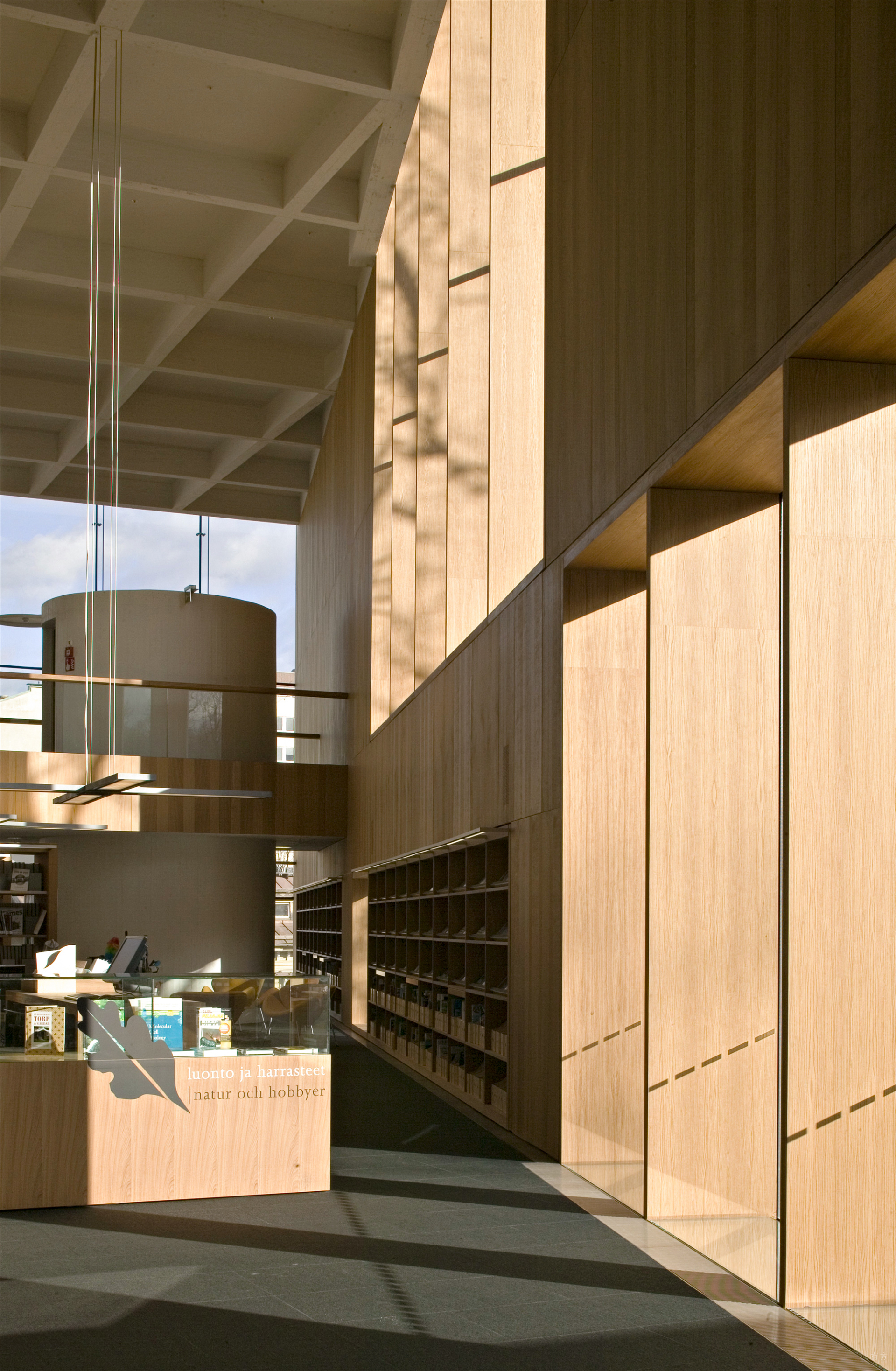 芬兰图尔库市图书馆-17
