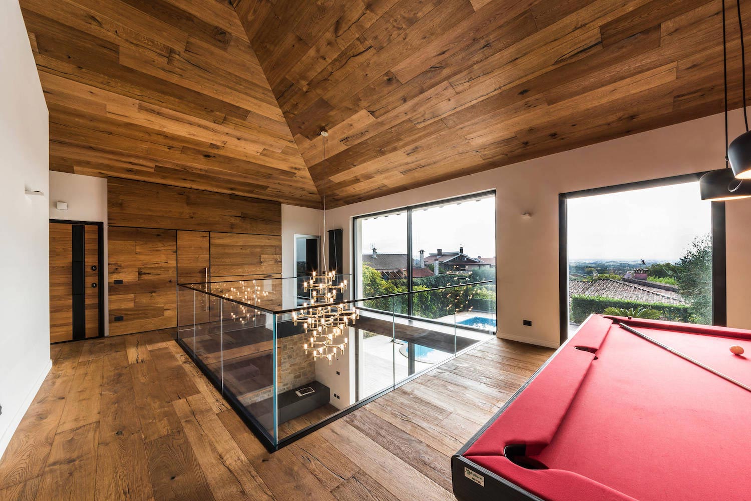 意大利 Guidonia Montecelio 山间别墅，绿色全景生活空间-18