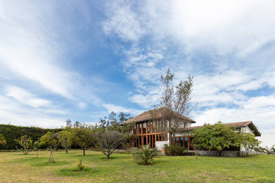 Avocados 住宅,厄瓜多尔 / JORGE RAMON GIACOMETTI-3