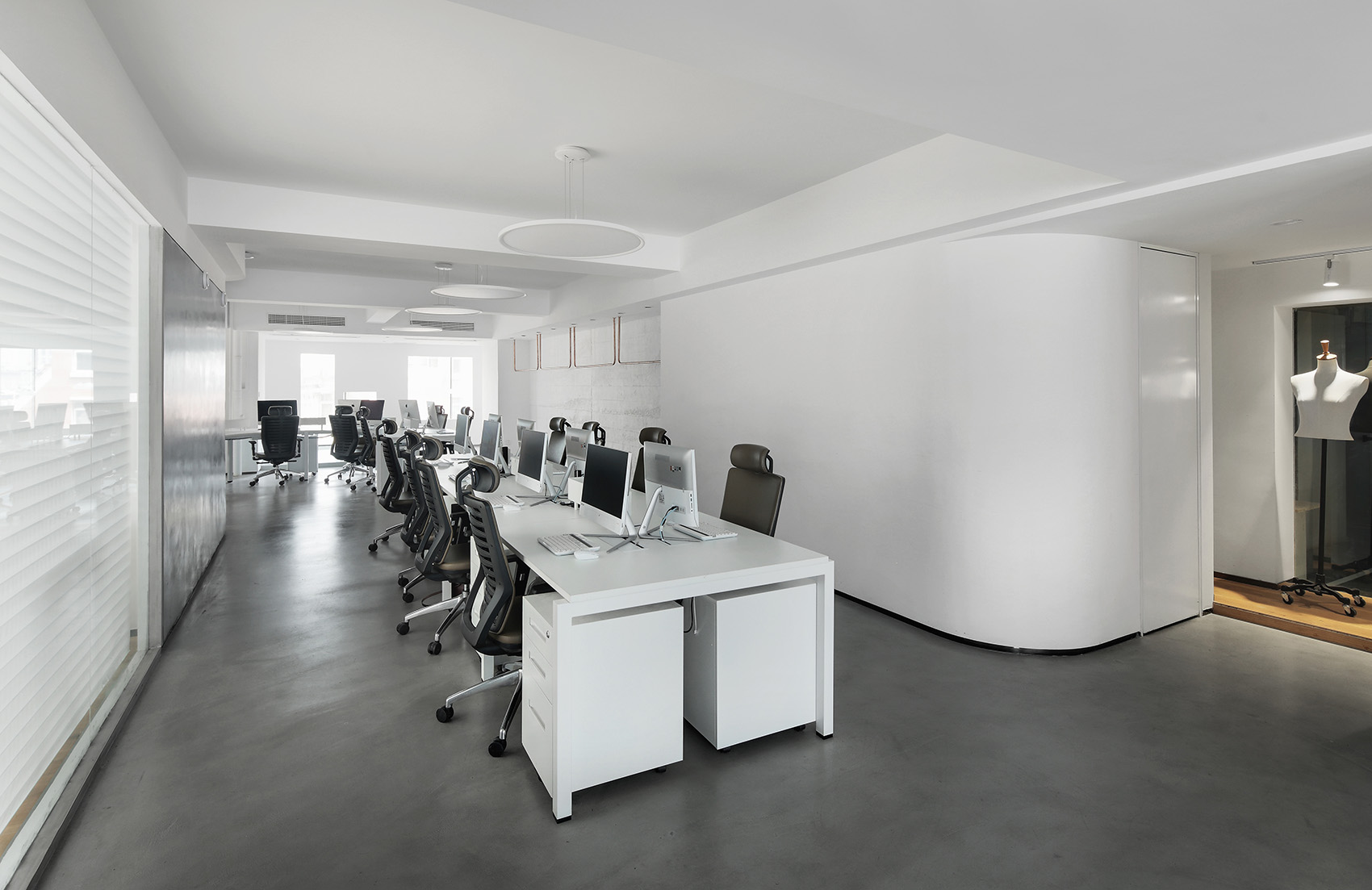 三千服饰办公室，南京 / 反几建筑-53