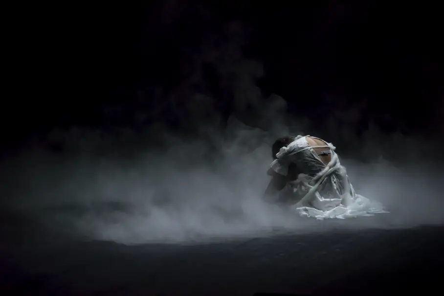 白墙装饰之魂 | 独特图片打造个性空间-2