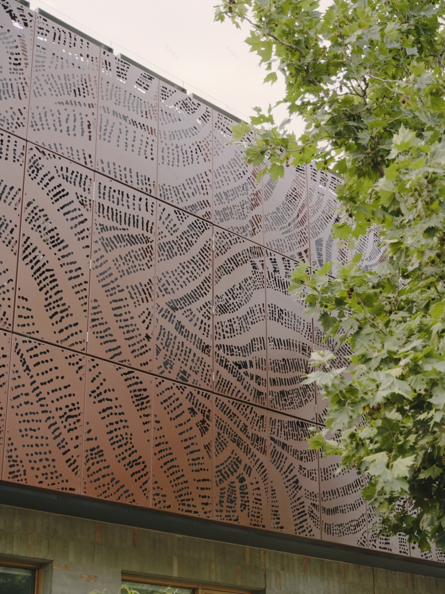 Melbourne Indigenous Transition School Boarding House / McIldowie Partners-29