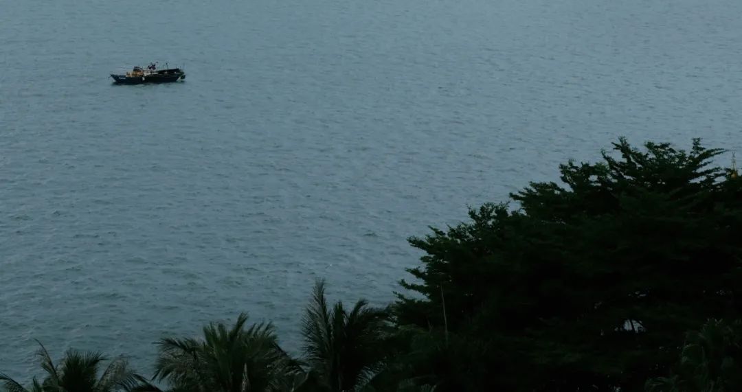 面朝大海的盒子 · 现代简约海景住宅设计丨深圳市允升合志建筑工程有限公司-6