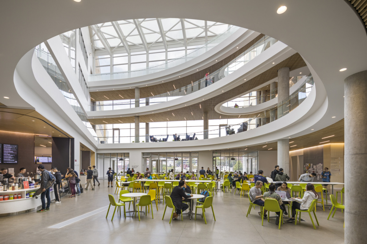 摩尔鲁布尤德尔与文艺复兴 3 建筑师共同打造卡内基梅隆大学商学院大卫·A·特普 quadrangle-20