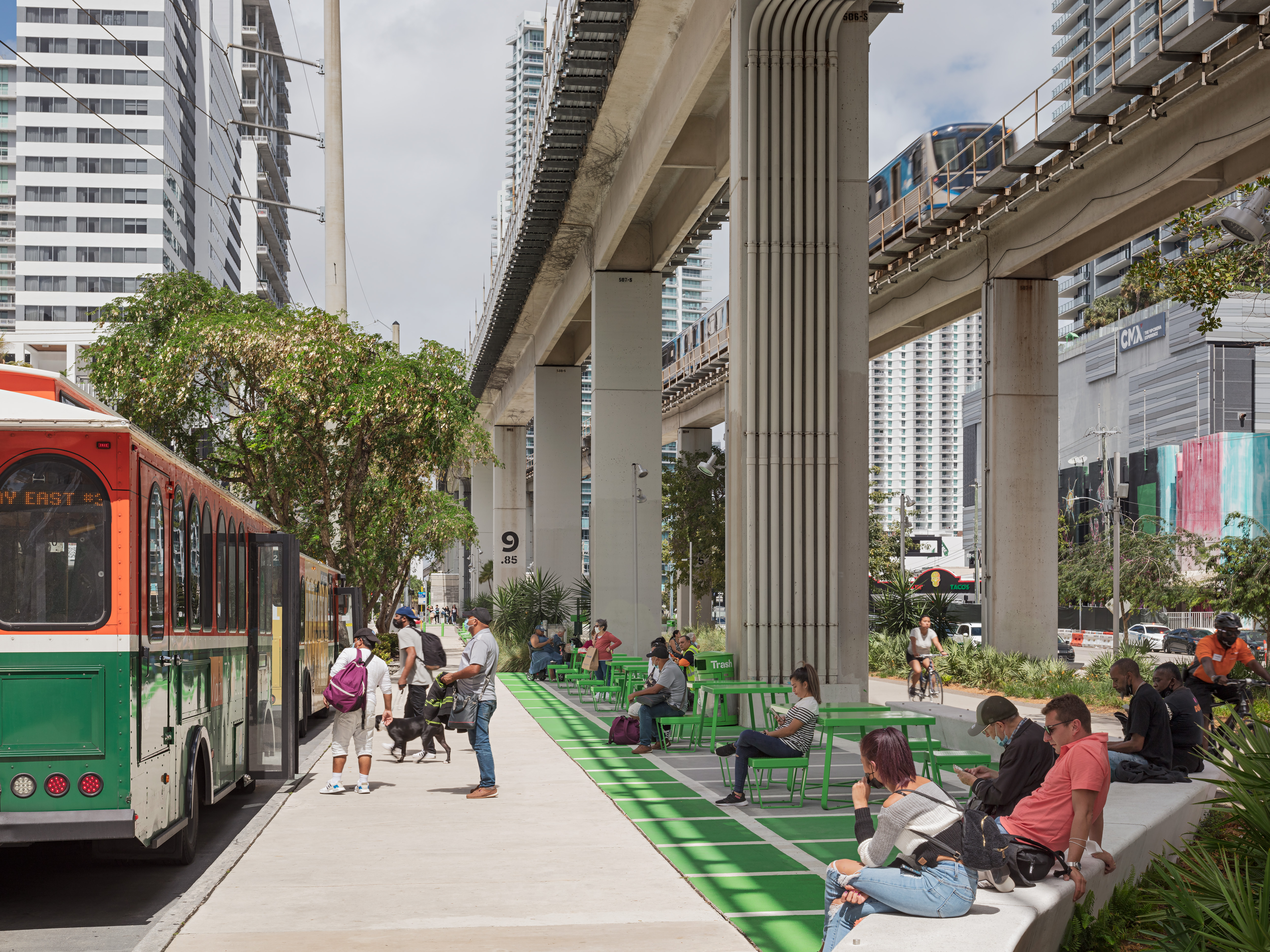 下划线的布里克尔后院丨美国迈阿密丨Field Operations-15