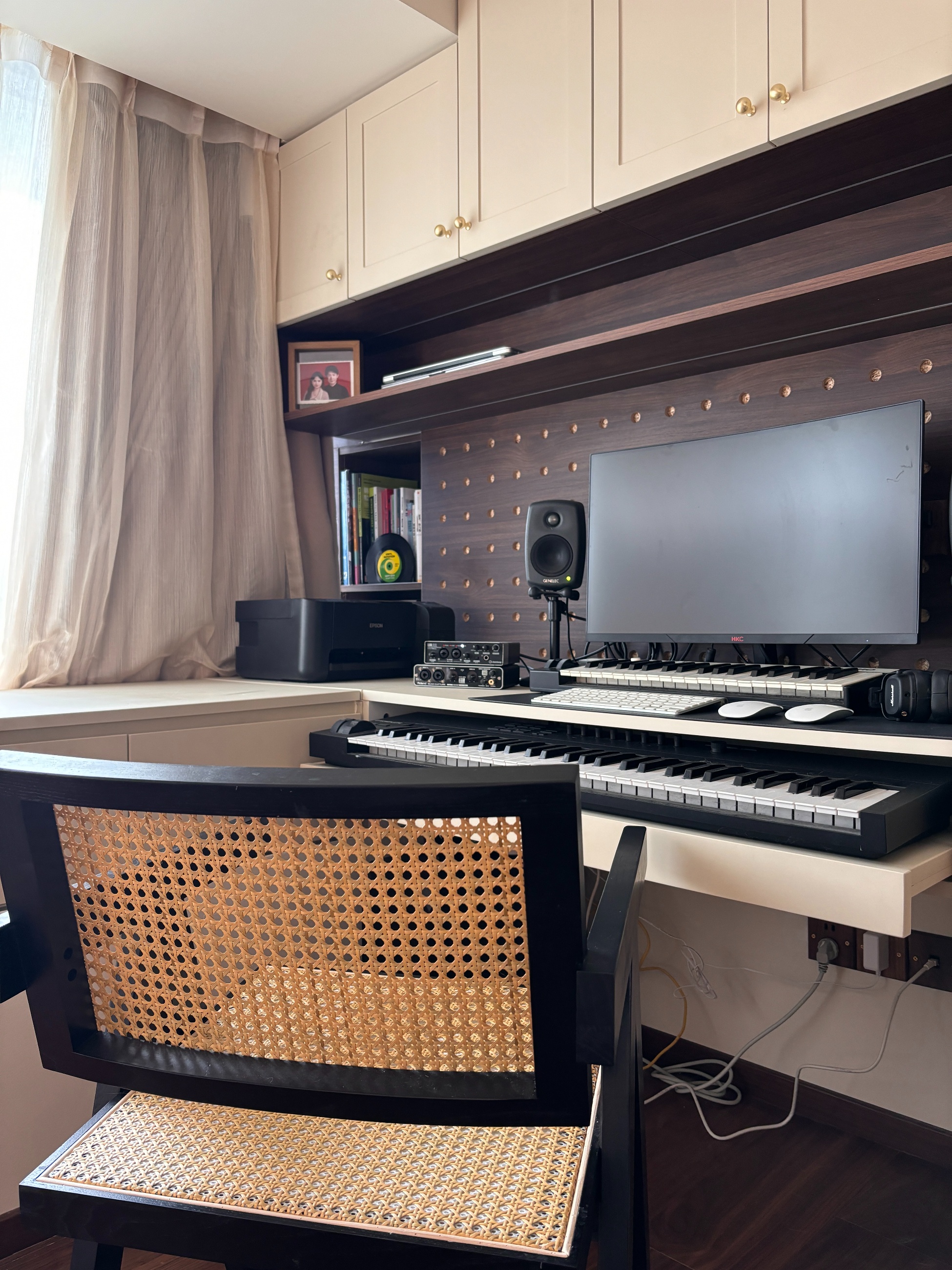 自带电影感的焦糖法式,艺术与生活的浪漫交响-50