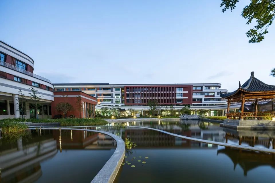 同济院新作｜天一中学宛山湖校区-64