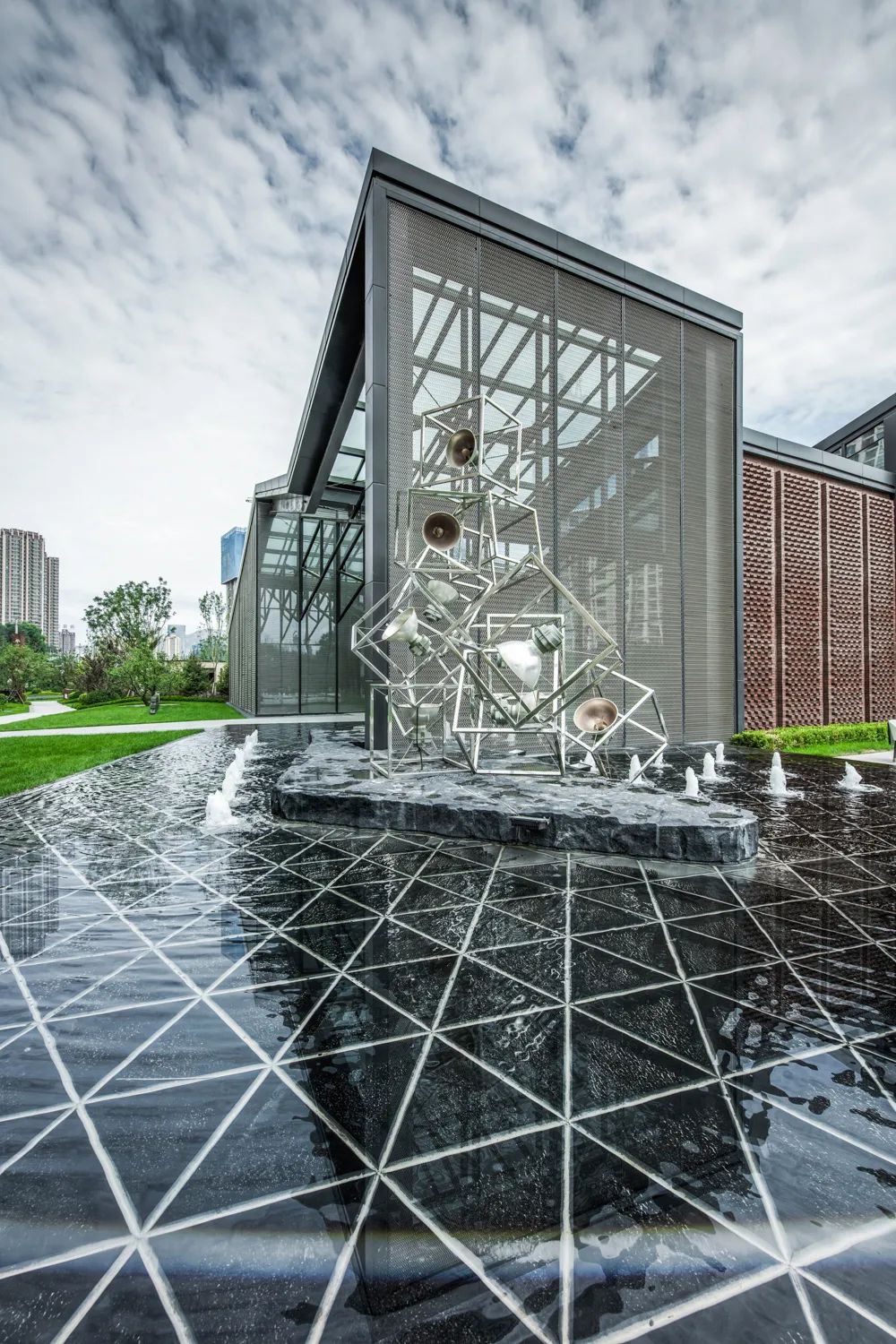 工业遗址改造 | 用景观留下时代的记忆：中车·拾光公园-75