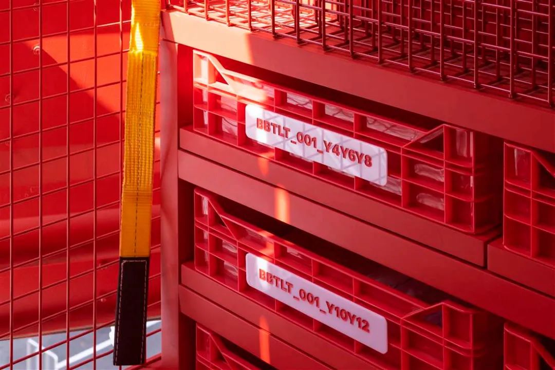 BBT 工业风元素快闪店设计丨科威特建筑工作室 WEFT-11