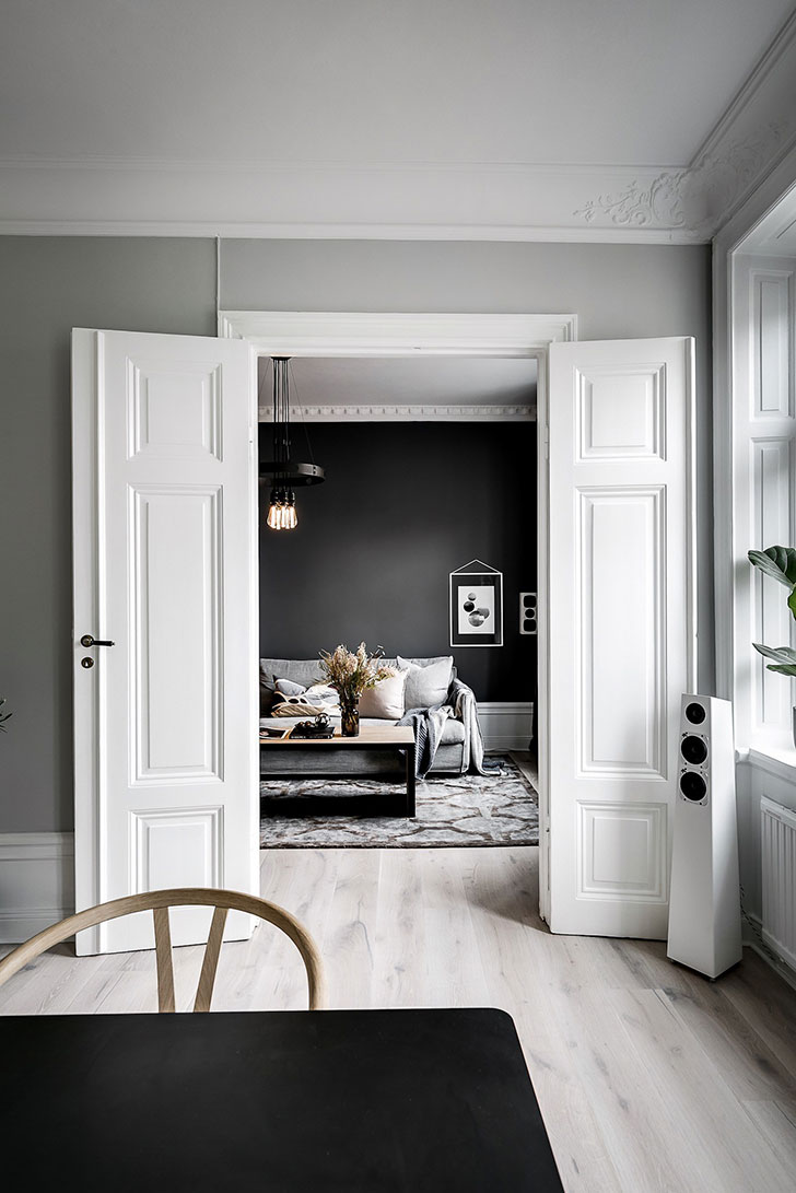 斯德哥尔摩 115 平米公寓 | 暗色调的优雅魅力-7