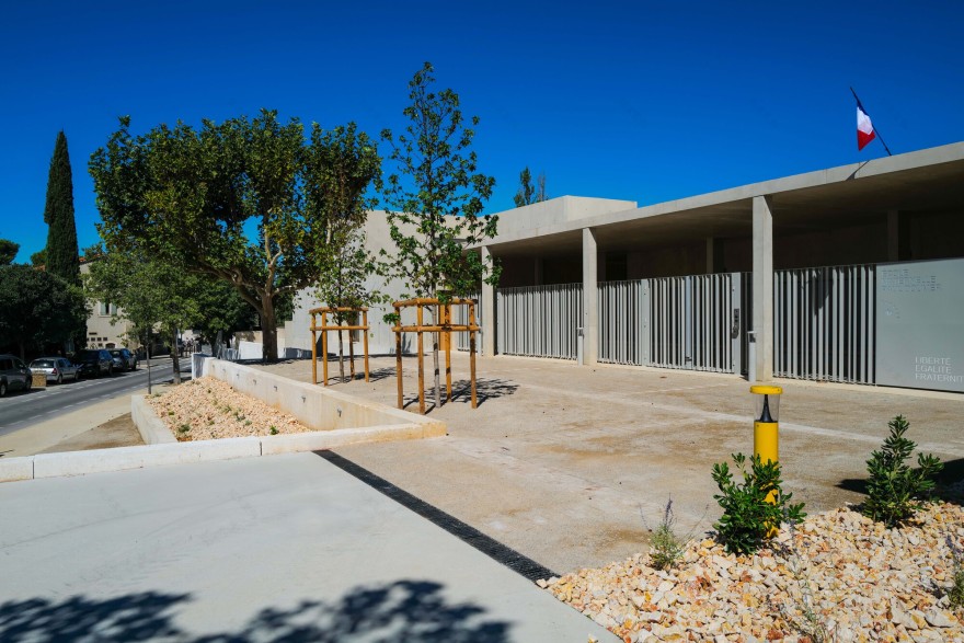 保罗·杜美学校综合楼
注:Comple·推测可能是Complex的拼写错误,school complex常见意思是学校综合楼 丨法国丨AT architectes-29