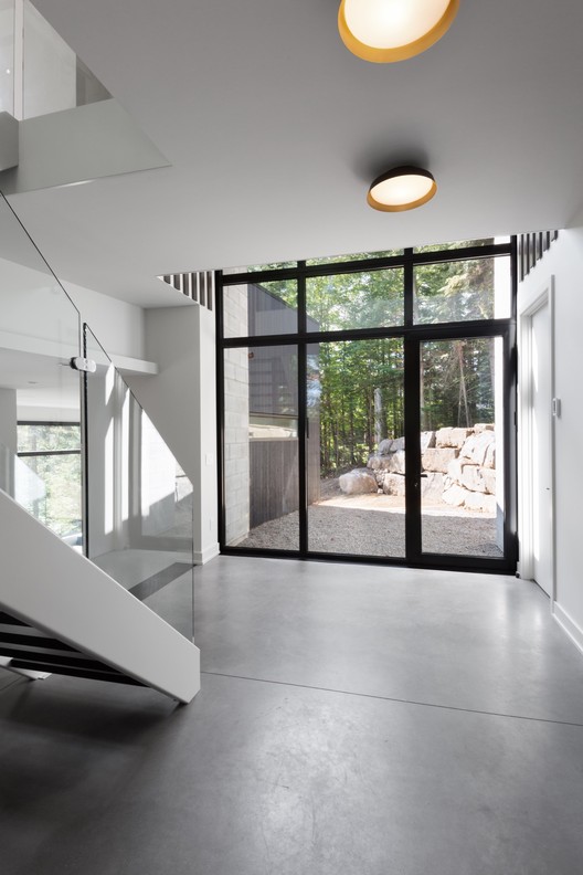 加拿大多景视角的湖边之家-23