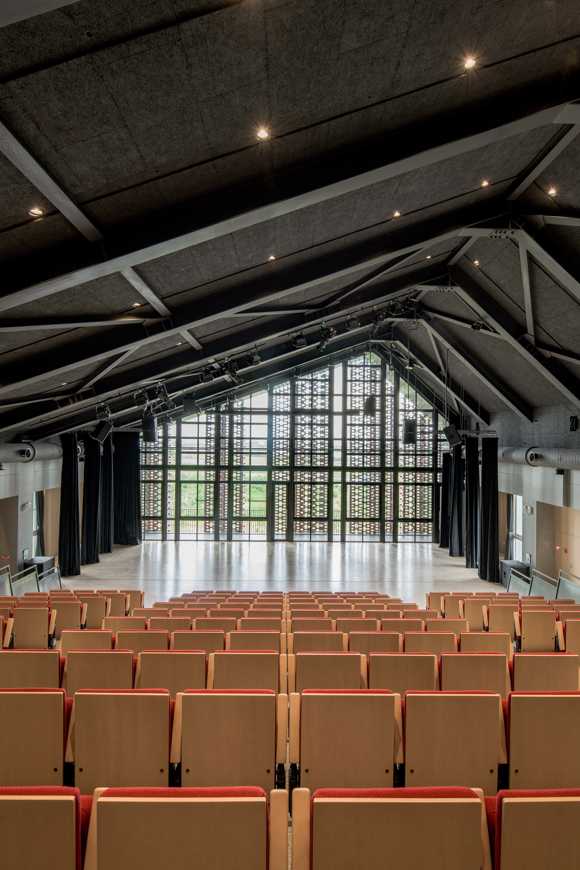 豐泰文教綠園區丨九典聯合建築事務所-19