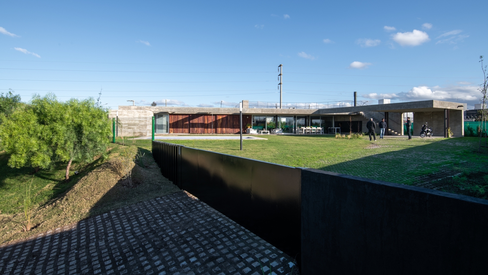 阿根廷科尔多瓦阳光住宅,融入自然的现代设计-52