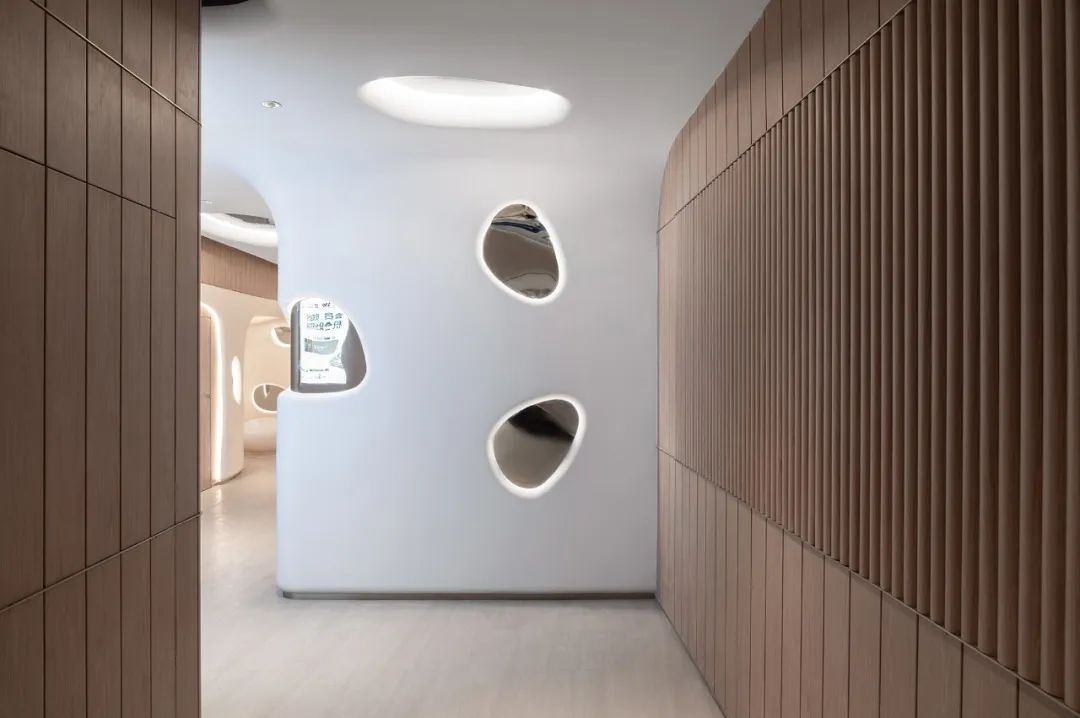 瑞虹天地太阳宫室内公区设计丨中国上海丨LUKSTUDIO芝作室-39