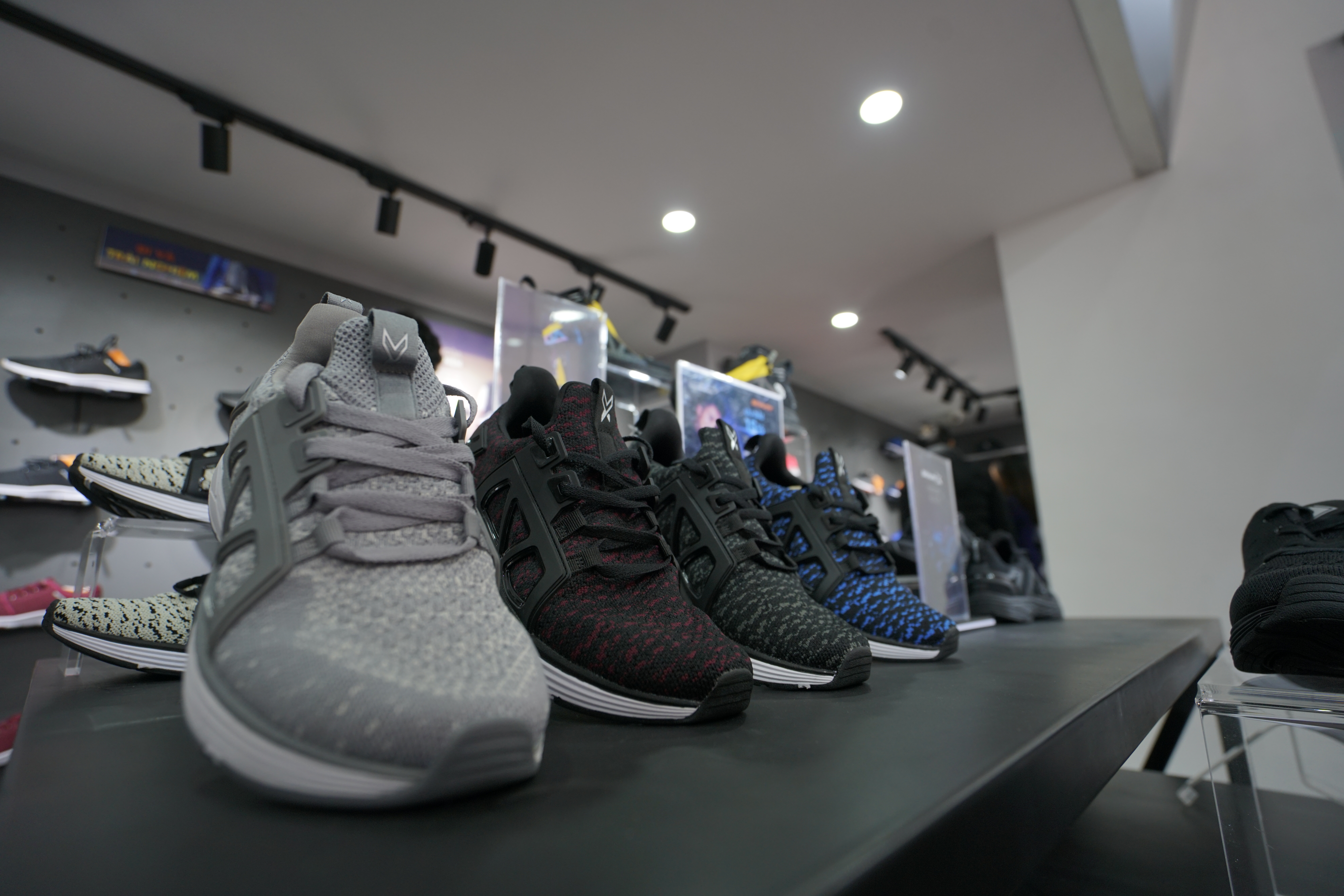 限时四周打造专业品牌店-33