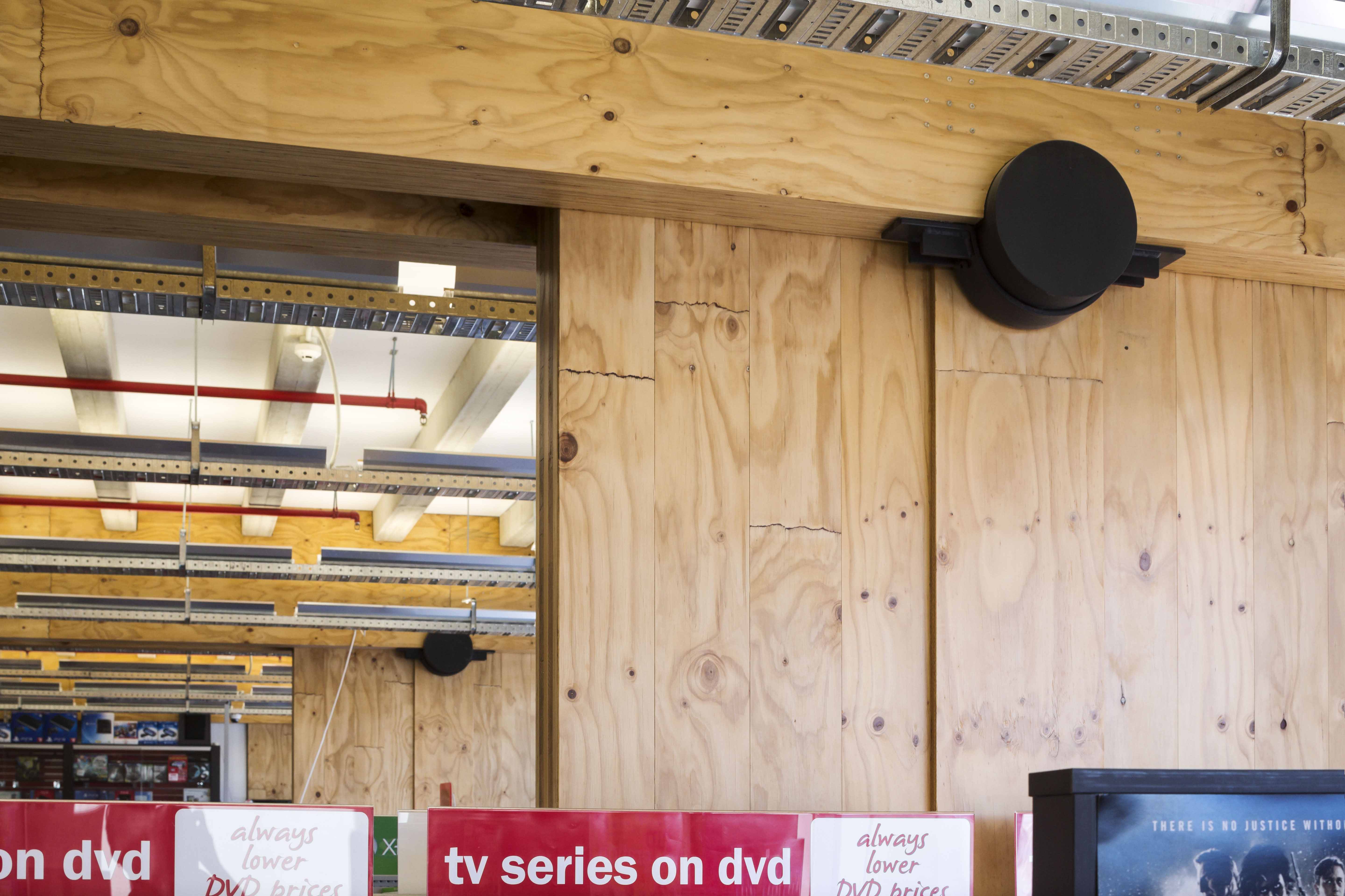 理查德斯图尔特大街的大盒子零售空间-19