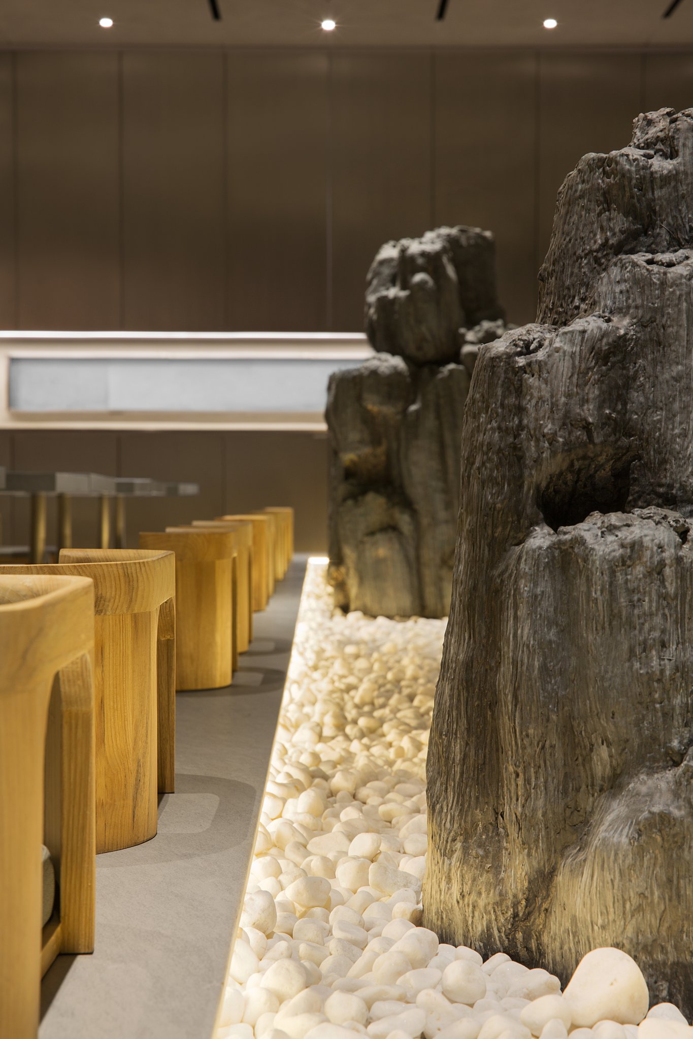 SUSURU 拉面店丨印度尼西亚雅加达丨DNA 工作室-18