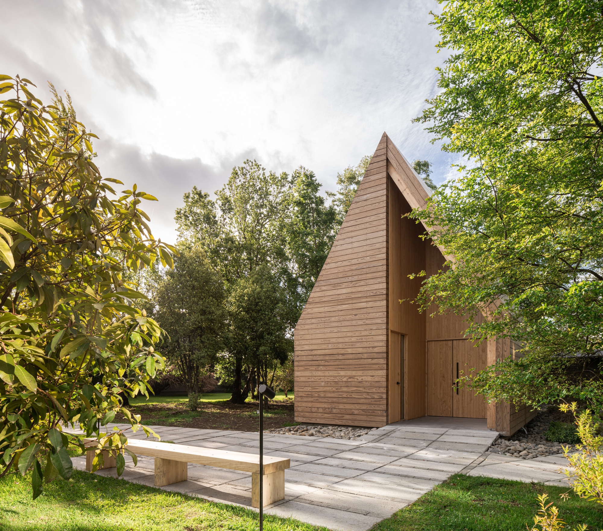 德国奥索尔诺诊所教堂丨智利丨AM Arquitectura-10