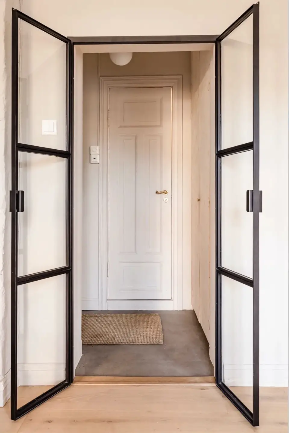 奥斯陆 19 世纪建筑中的柔和现代公寓-5