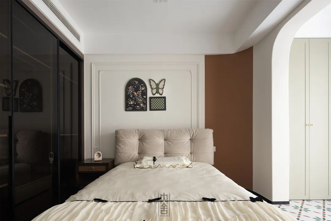 内舍软装丨235㎡下叠法式混搭风，赋予空间由线条、色彩、层次激发出的趣味碰撞！-39