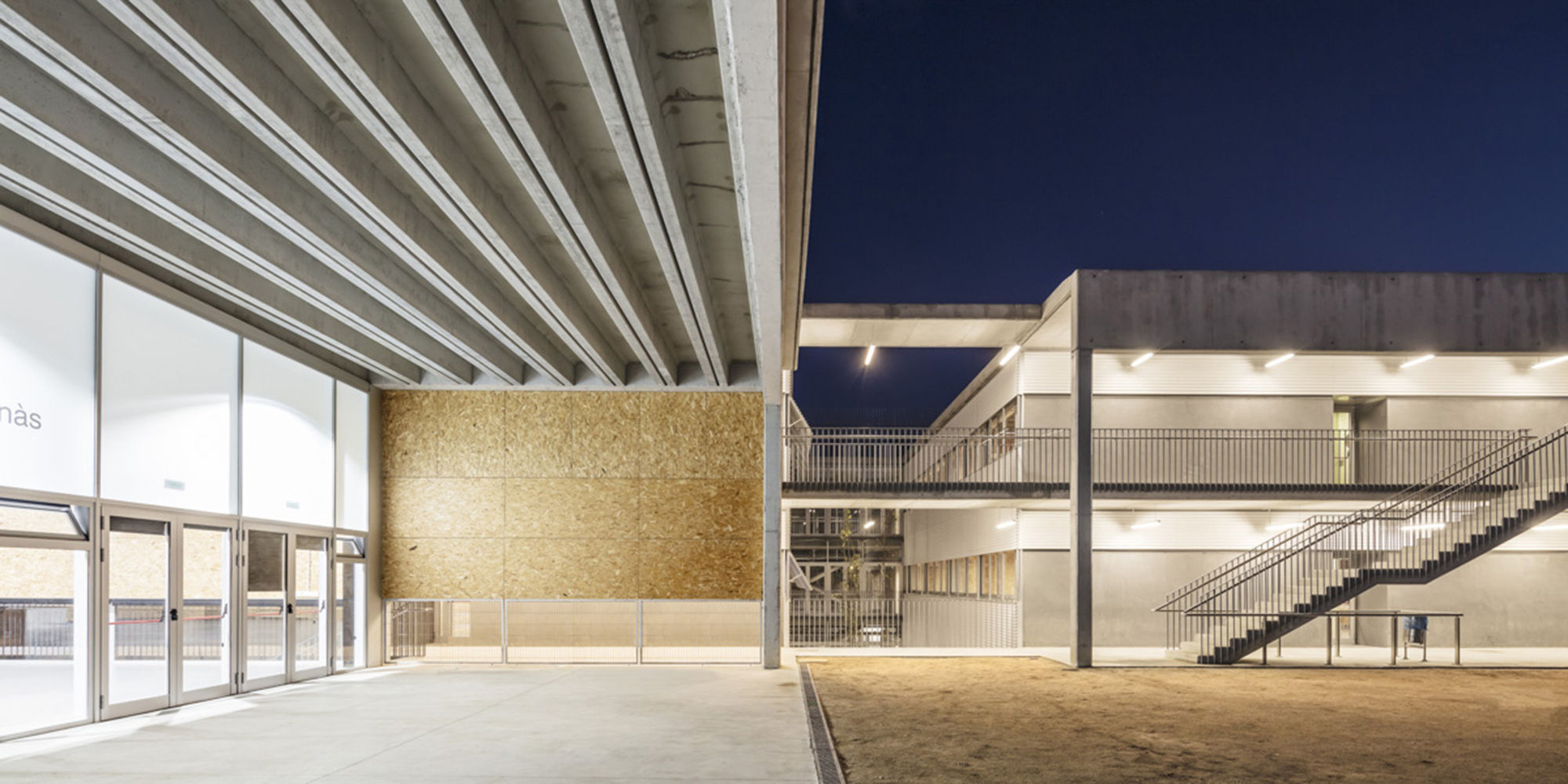 Vilafranca del Penedès Secondary Institute  / Jordi Farrando-17