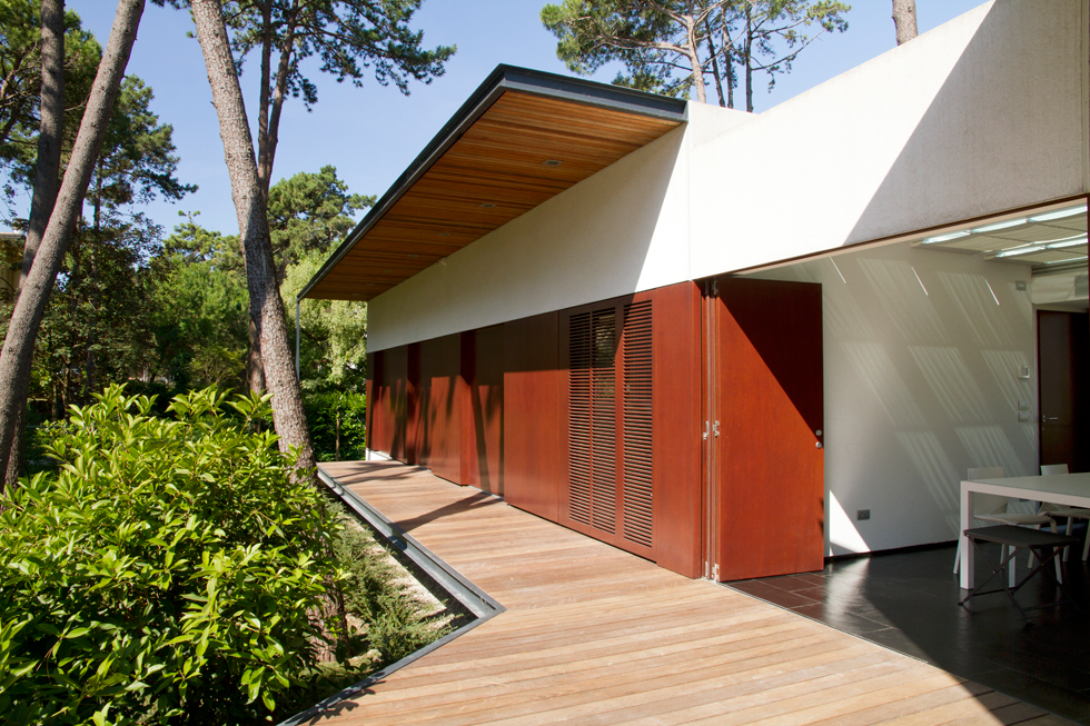 林间海景度假屋，诠释 20 世纪 60 年代至 70 年代建筑风格-7