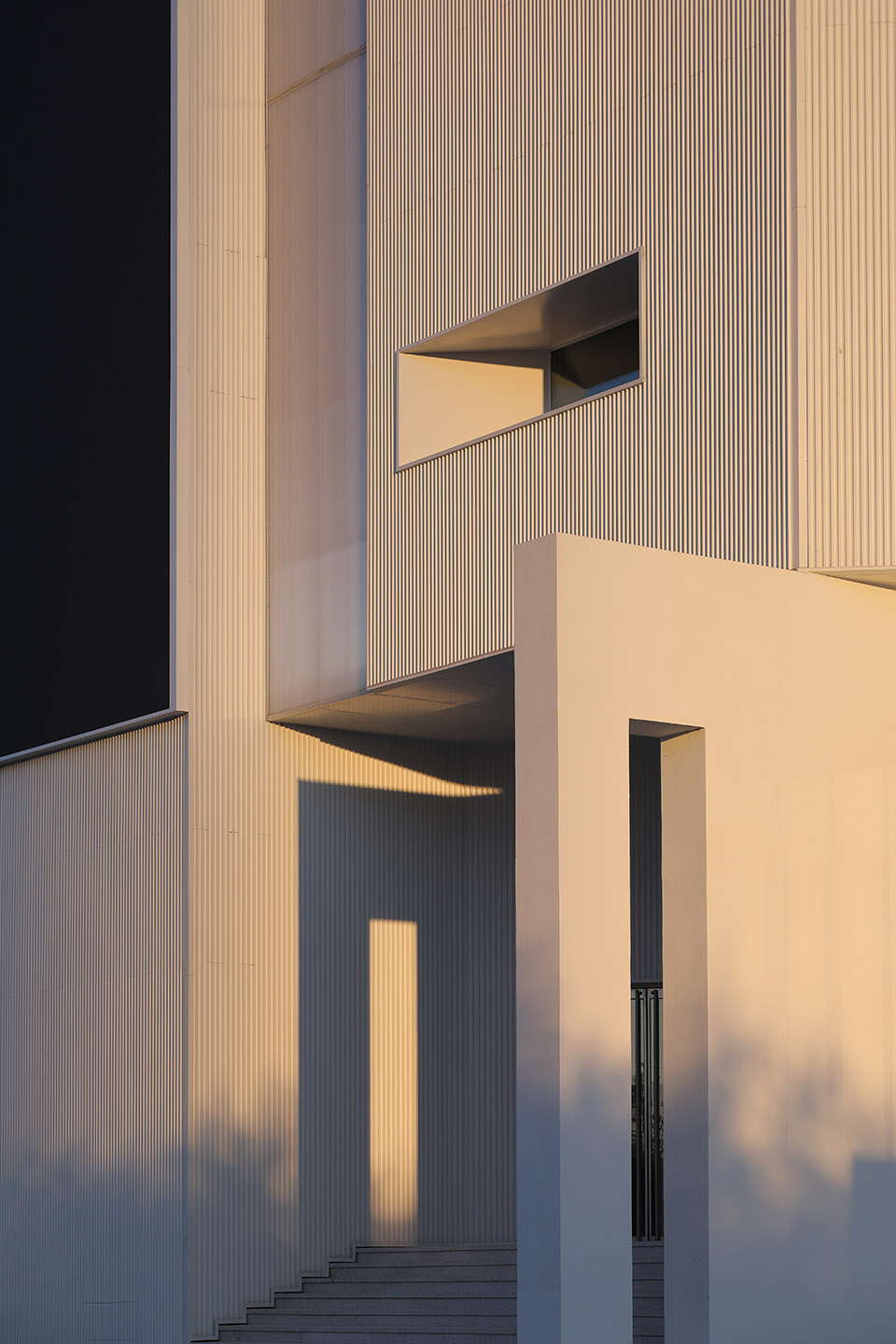 兰德湖艺术中心丨中国大庆丨慢珊瑚设计-16