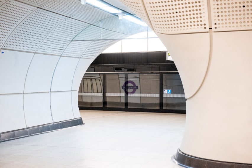 伦敦 Elizabeth Line 车站丨英国伦敦丨Aedas 等建筑工作室-14