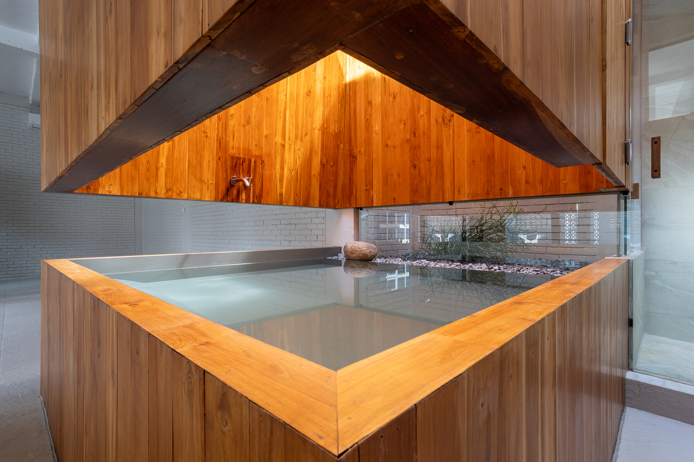 “S·O·S“雕塑空间 · SAOLA 建筑师的家庭住宅改造丨SAOLA ARCHITECTS-46