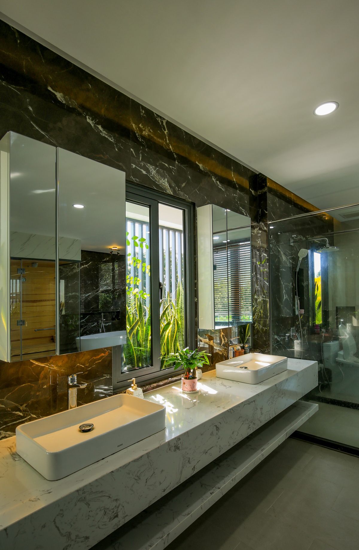 现代生活与自然和谐相融的越南 Nha Trang 住宅设计-17