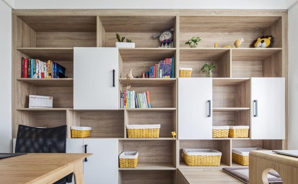 简约原木灰调,开放式厨房与绿植打造宜居空间-19