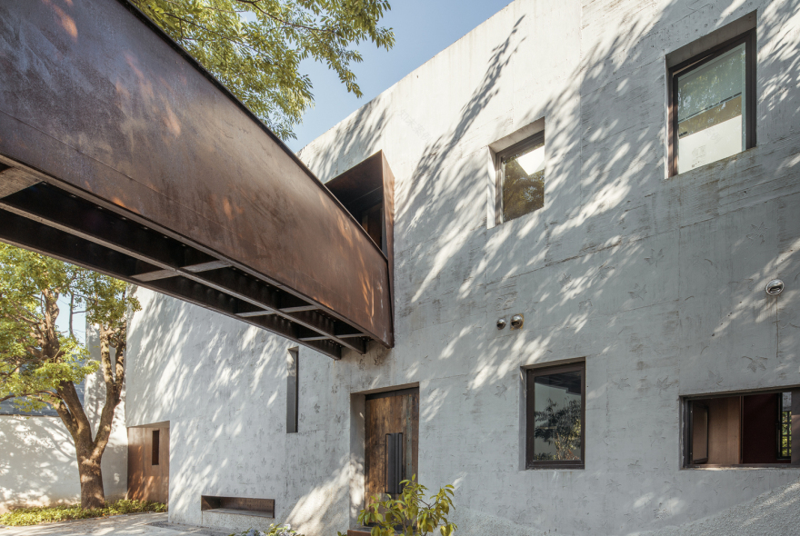 Plain House Wutopia Lab-45