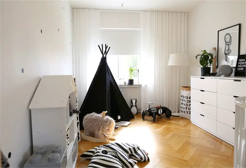 色彩明亮的儿童友好公寓设计-10