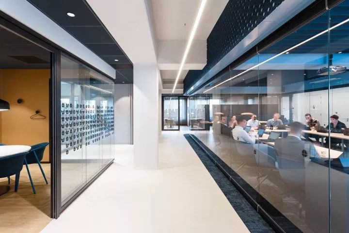 荷兰合作银行 Rabobank 巴讷菲尔德办公室-7