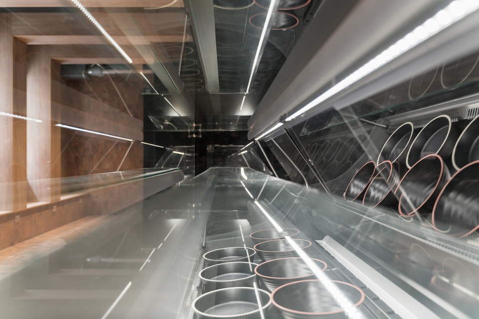 西班牙蓬特韦德拉“Homemade food to take away”快餐店设计-25