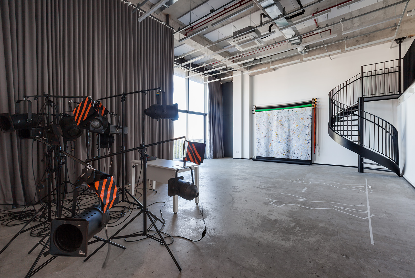 英国创意艺术大学(巴西圣保罗校区)/ FORM-20