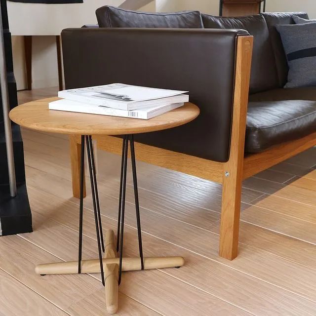 漂浮的木质餐桌丨澳大利亚设计三人组 EOOS-13