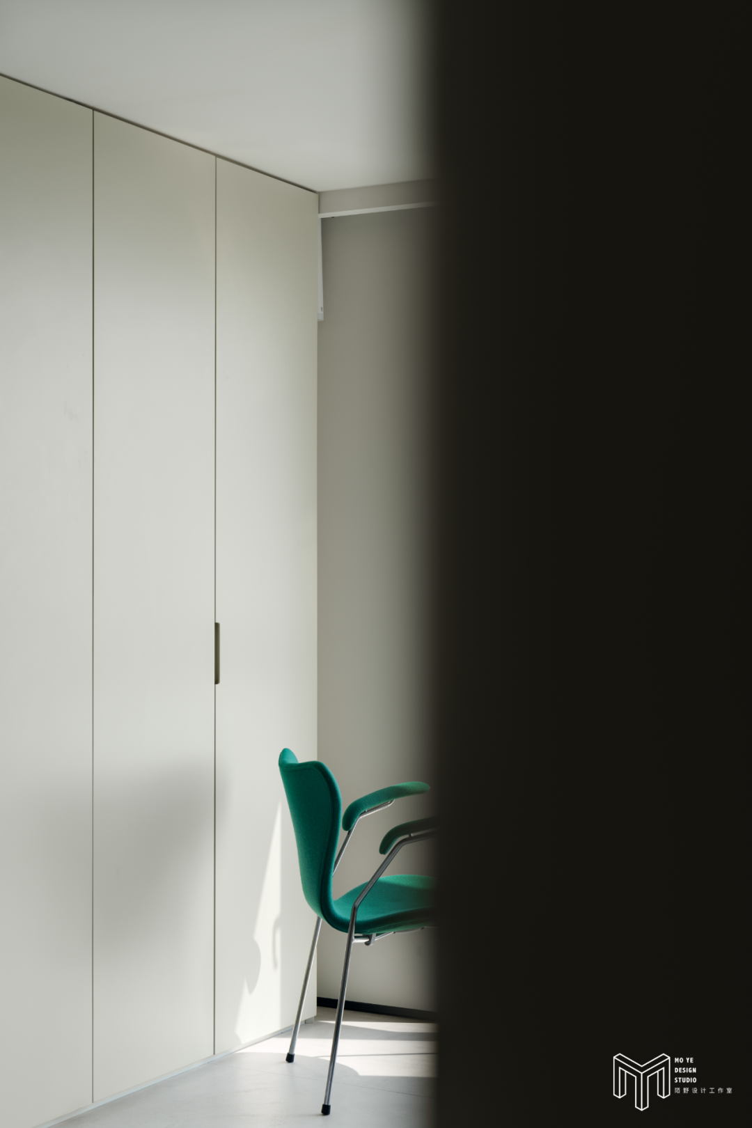 白色诗意 | 探寻内心世界的空间设计-21