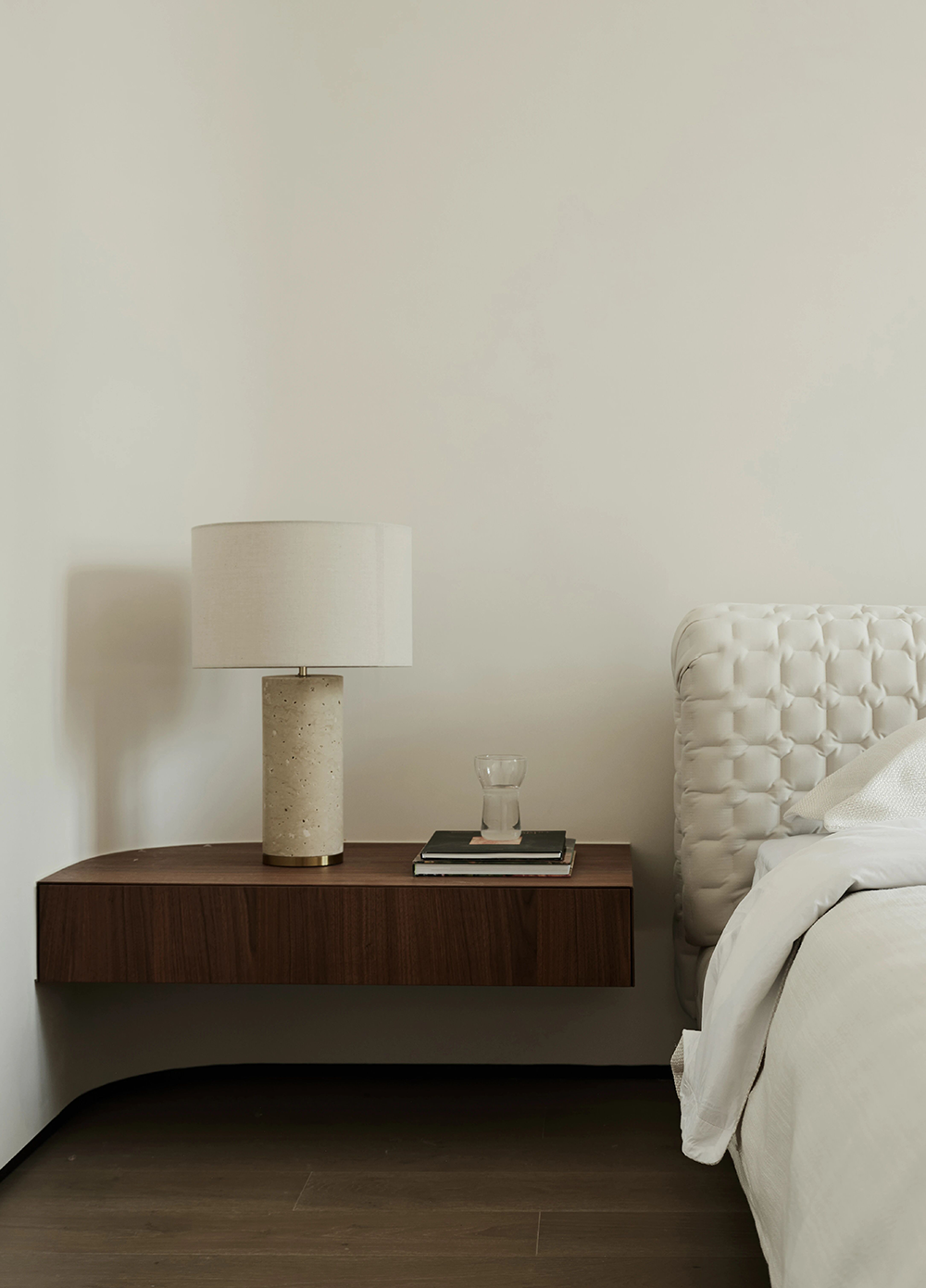 私宅丨400㎡诗意别墅：纯净如简，自然而然_20251021-49